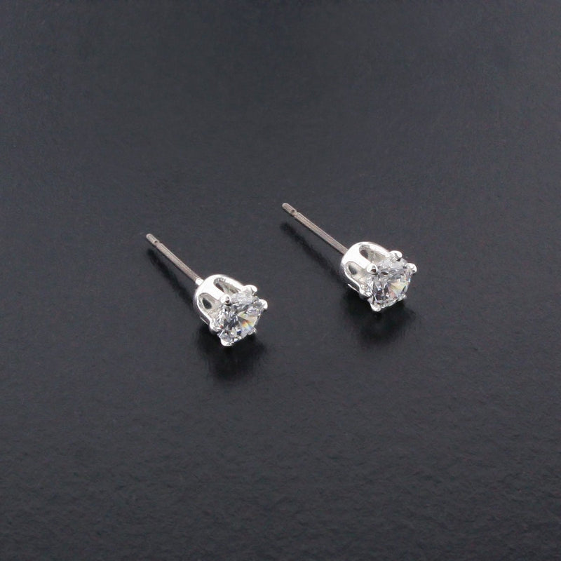 small stud earrings