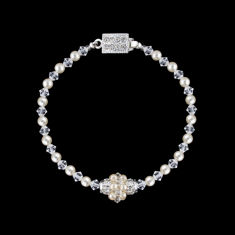 Pearl & Crystal Single Cluster Bracelet - cream/silver