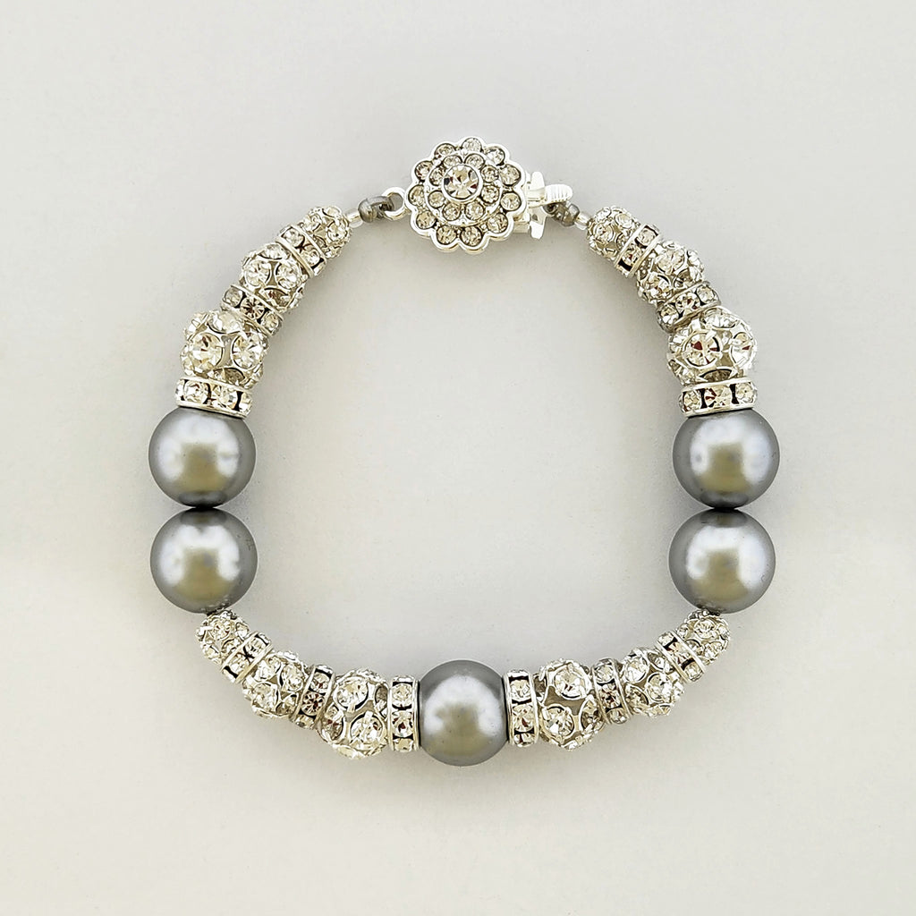 Beaded Bracelet with Fancy Beads and Czech Glass Pearls