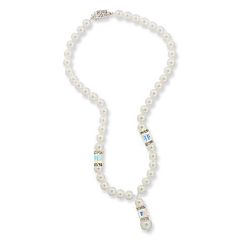 Pearl Necklace with Drop