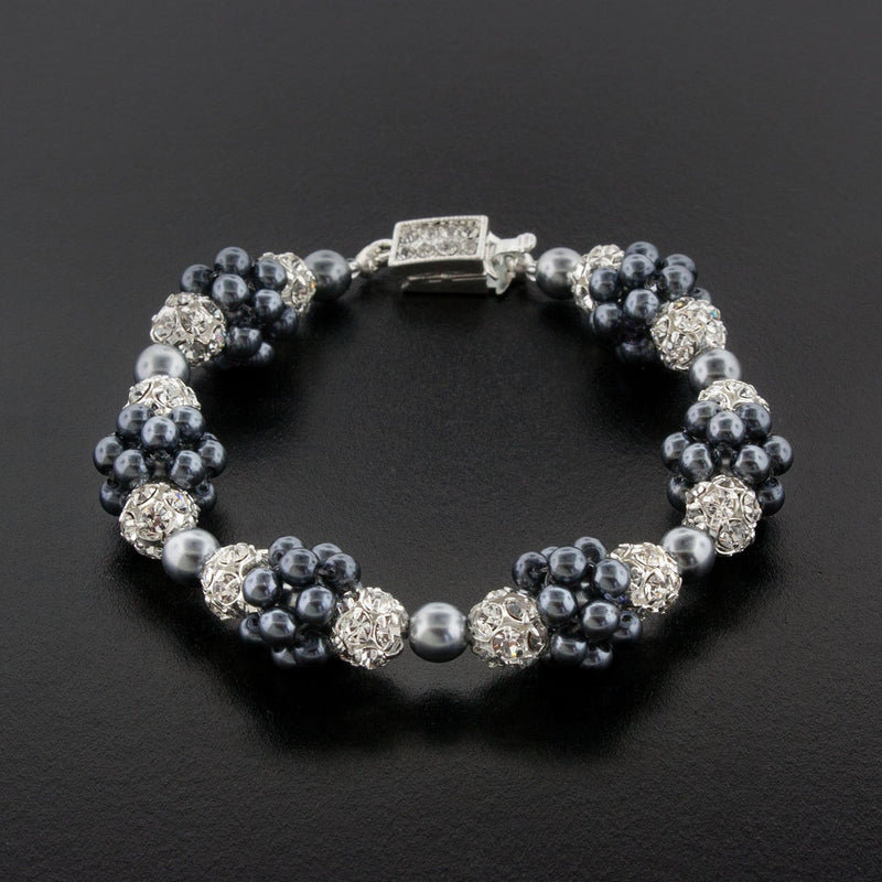 dark gray clustered pearl bracelet