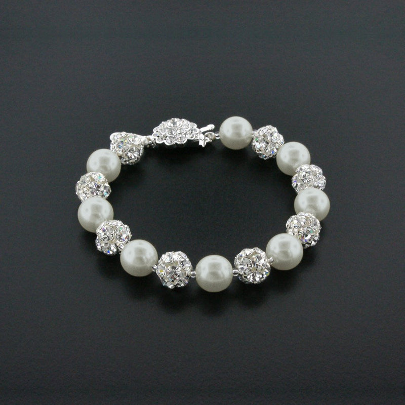 light gray pearl bracelet with rhinestone beads