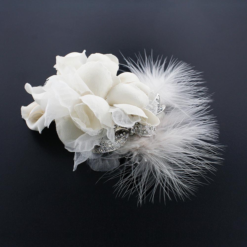 Silk Flower Hair Clip with Feather – Giavan display picture 2